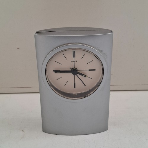 Quartz silver grey - /, /