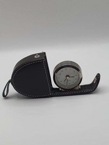 Vintage quartz travel alarm - travel,